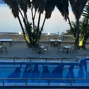 Blue Dream Holiday *** Vlora