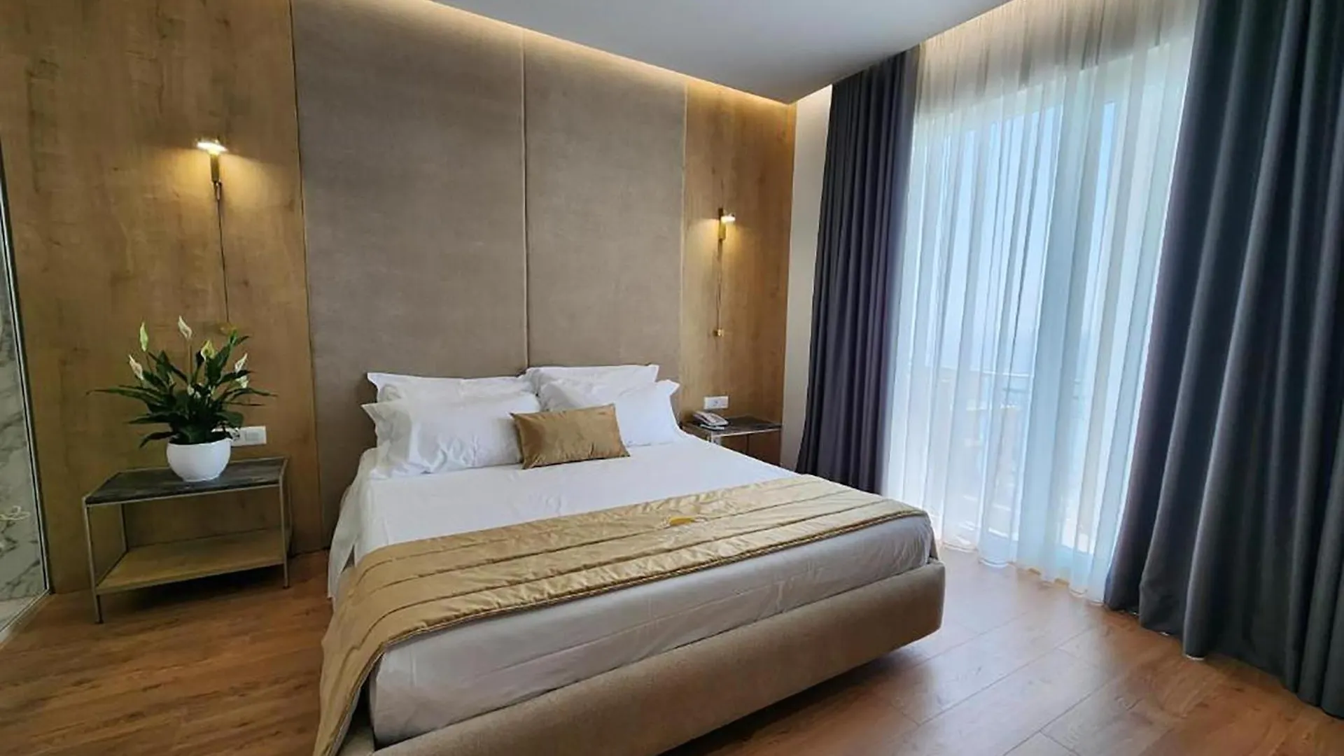 Hotel Gold Vlorë