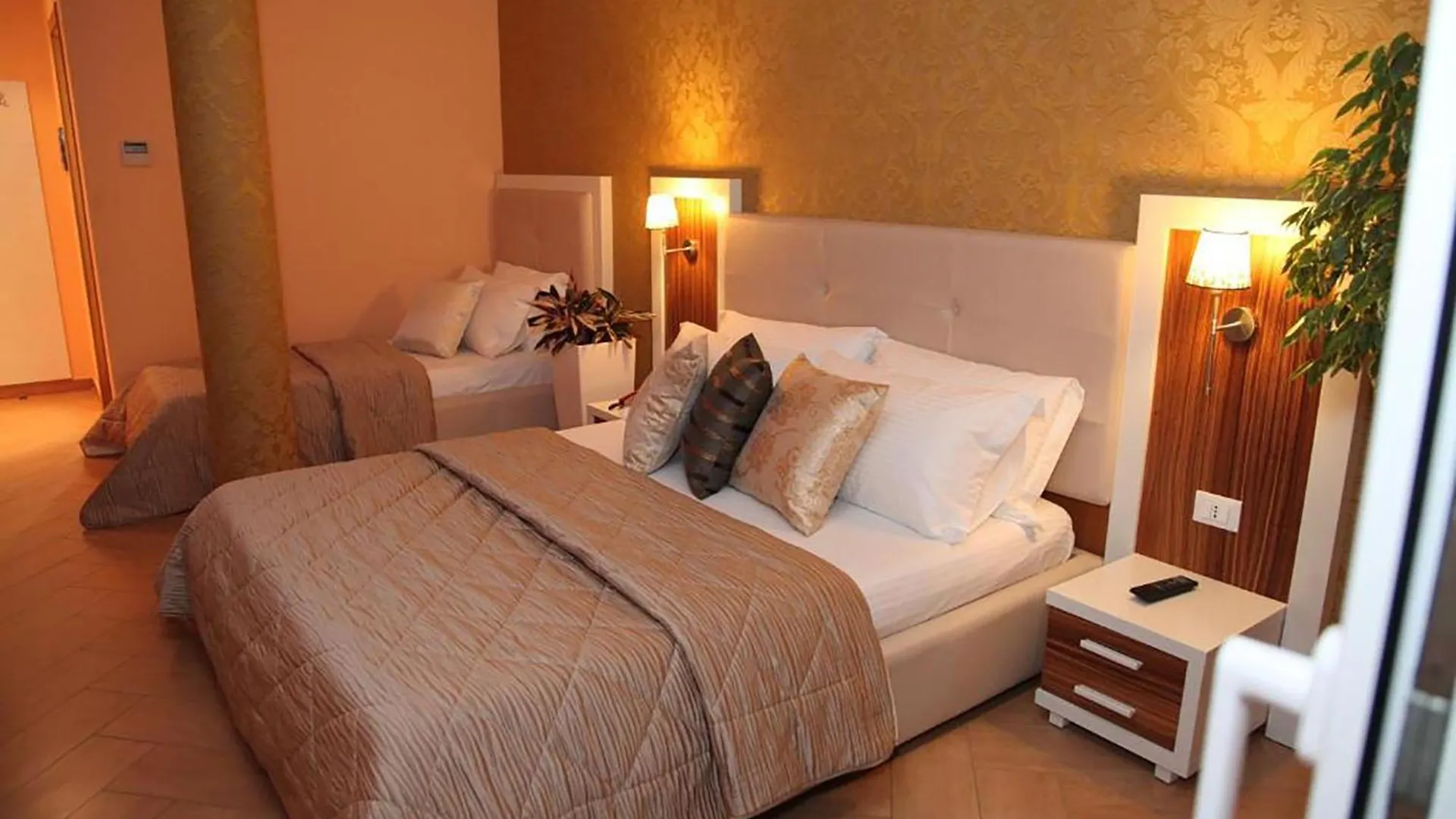 Hotel Gold Vlorë