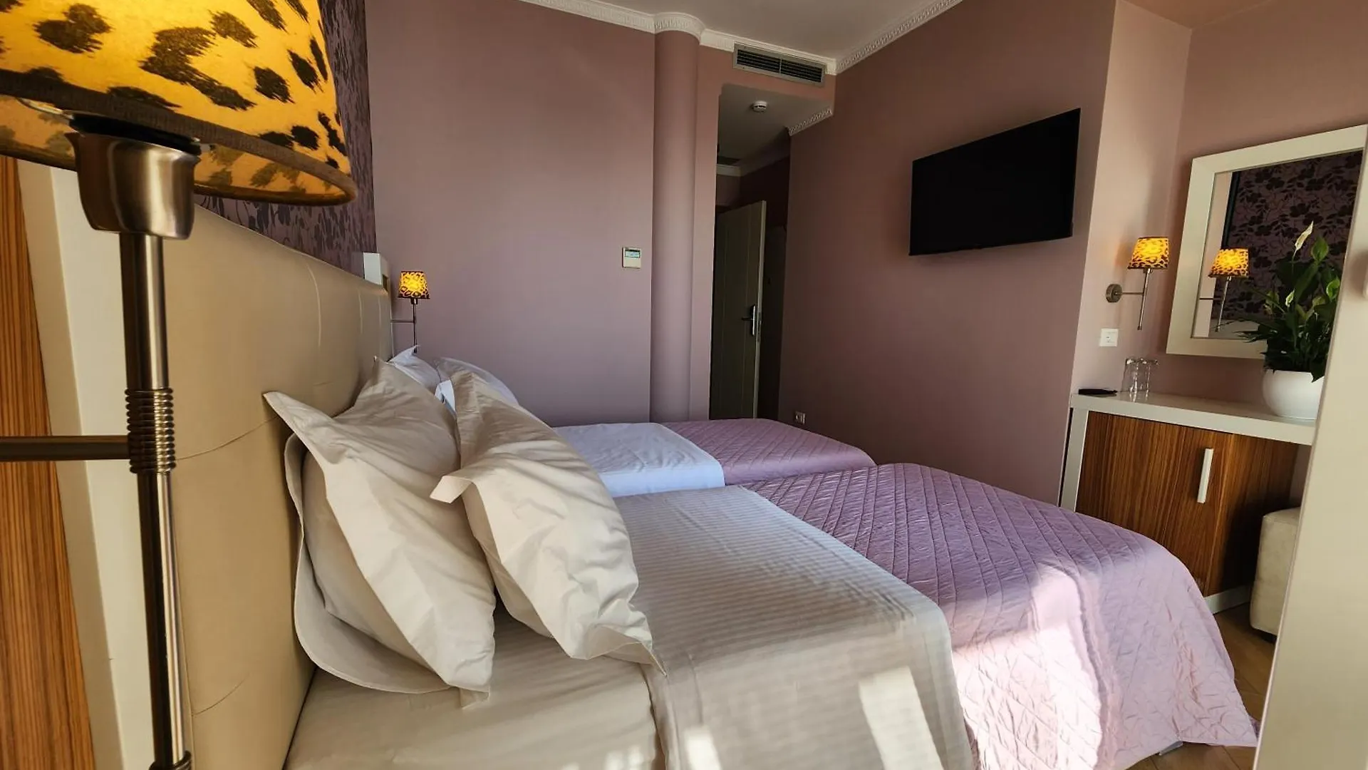 Hotel Gold Vlorë