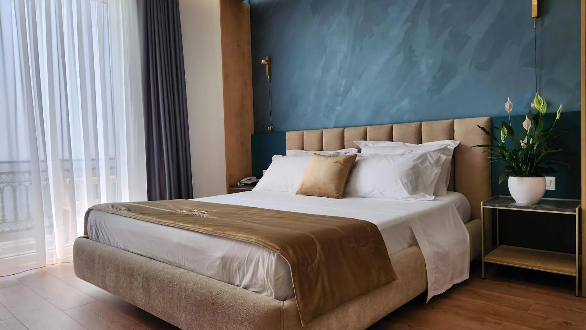 Hotel Gold Vlorë